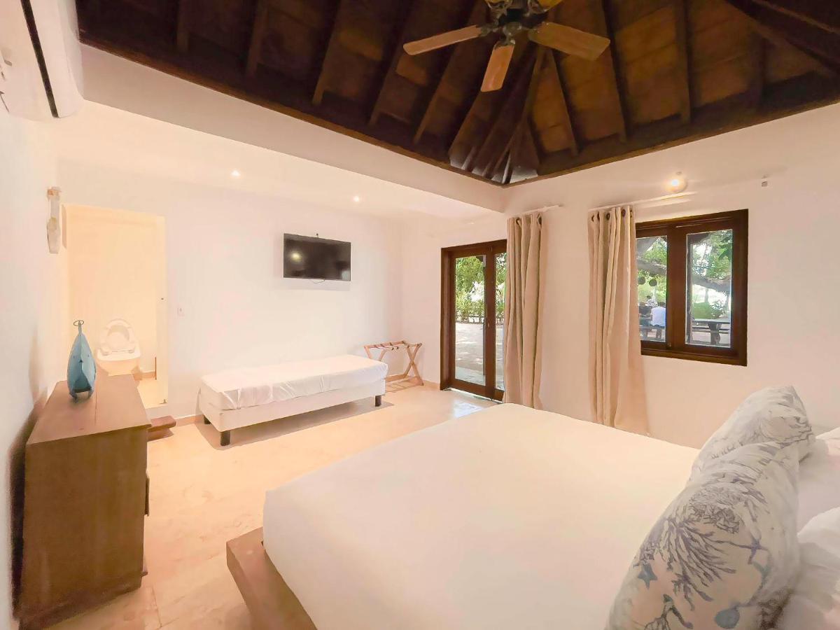 Gente De Mar Resort Isla Grande  Bagian luar foto